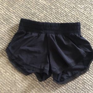 LULULEMON blue mesh shorts